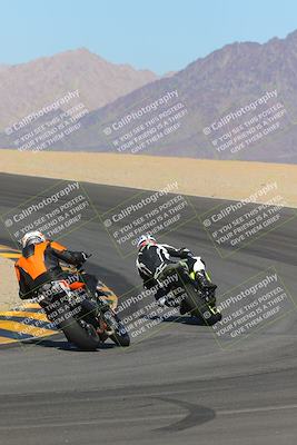 media/Nov-06-2022-SoCal Trackdays (Sun) [[208d2ccc26]]/Turn 10 Backside (1030am)/